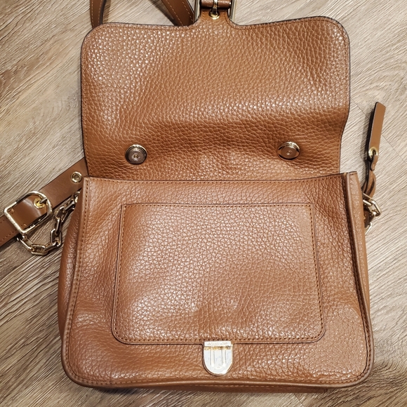 Michael Kors Crossbody - Picture 10 of 15